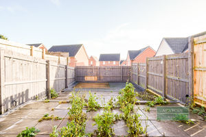 Photo 8- click for photo gallery